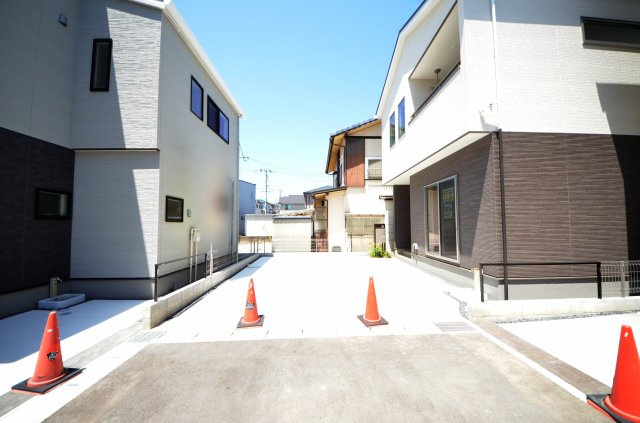 皆賀四丁目の駐車場|JR五日市駅徒歩14分の平地
駐車は二台可能です