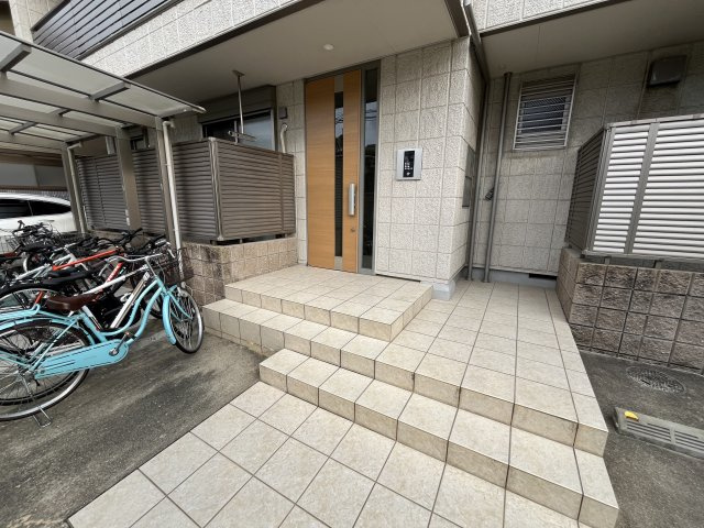 LOOP RESIDENCEのエントランス