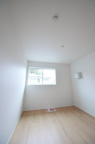 深江二丁目の洋室|全居室収納スペース有、お部屋が広く綺麗に使えます