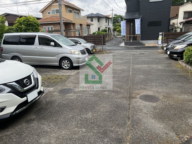 ベルコリーヌの駐車場