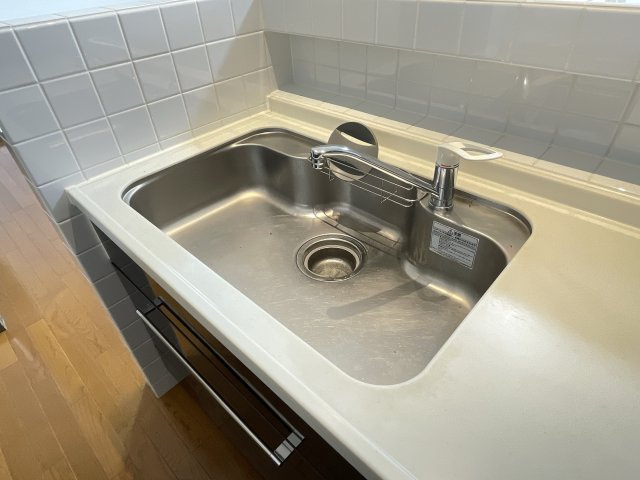 HOLLY HILLS RESIDENCE WESTのキッチン