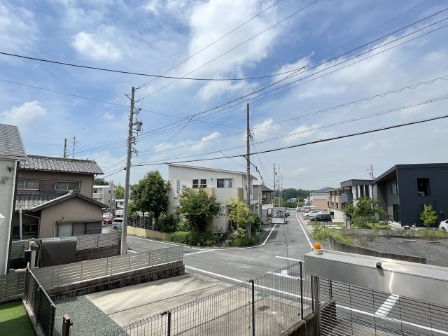 HOLLY HILLS RESIDENCE WESTの展望
