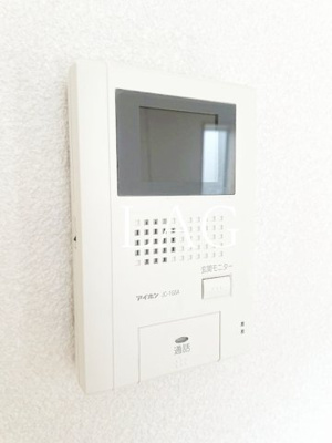【セキュリティ】 | ハーミットクラブハウス綱島  | モニター付インターホンです。