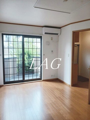 【居間・リビング】 | カーサ・トランキーロ | 洋室のお部屋です。