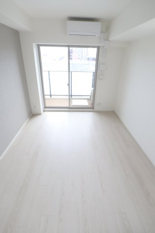 大阪市旭区赤川３丁目の賃貸マンションの寝室