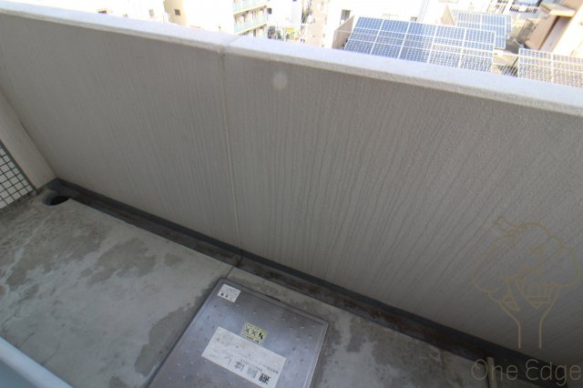 willDo南森町のバルコニー
