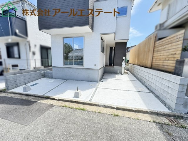 加古川市平岡町新在家　　JR「東加古川駅」徒歩17分の駐車場