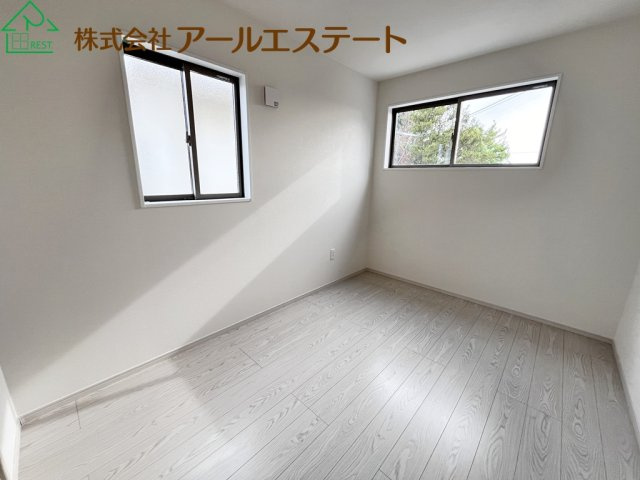 加古川市平岡町新在家　　JR「東加古川駅」徒歩17分の子供部屋