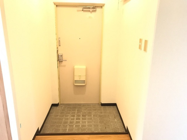 コーポ真宮の玄関