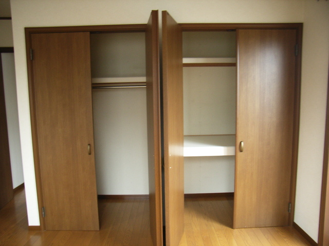 片平５丁目賃貸住宅の収納