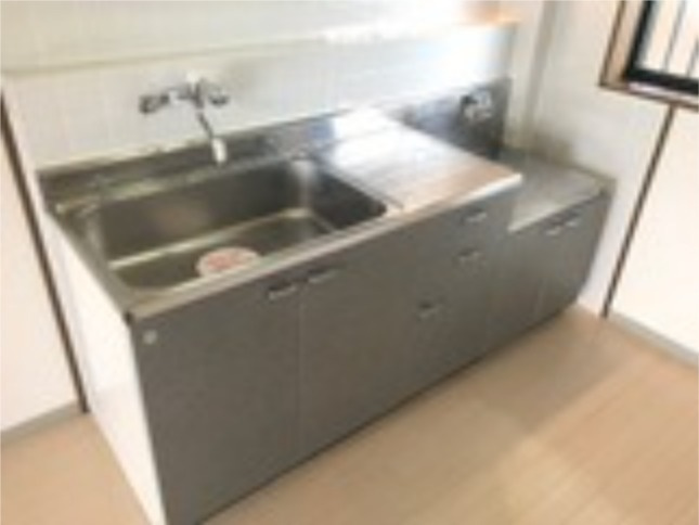 ハイツ岡西Ⅱのキッチン