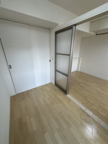 HS梅田EASTの寝室