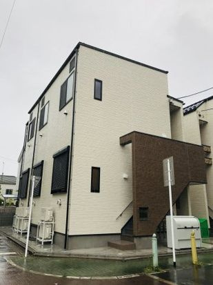 ヴィラ竹ノ塚のエントランス