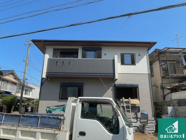 宇治市神明石塚　新築一戸建ての外観|現在建築中！落ち着いた街並みで新生活を始めることが出来そう！周辺の物件も併せてご紹介させて頂きます！