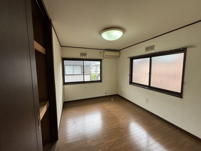 丹波篠山市河内台の中古一戸建の洋室