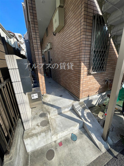 【エントランス】 | レイディアンス中島町
