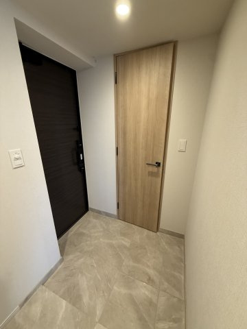 パークホームズ南池袋の玄関