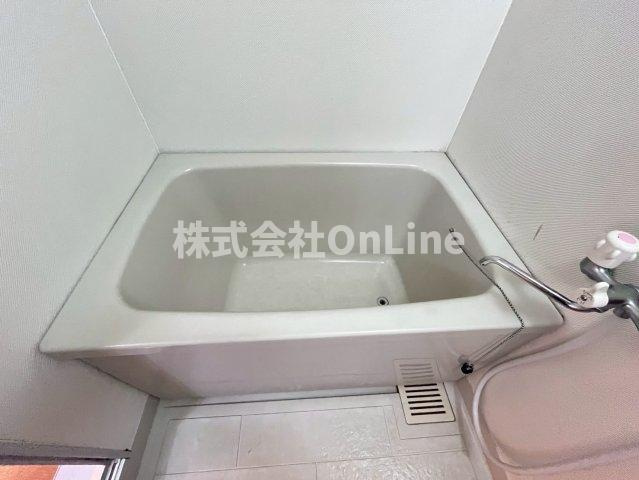 フラワーヒルまつもとの浴室