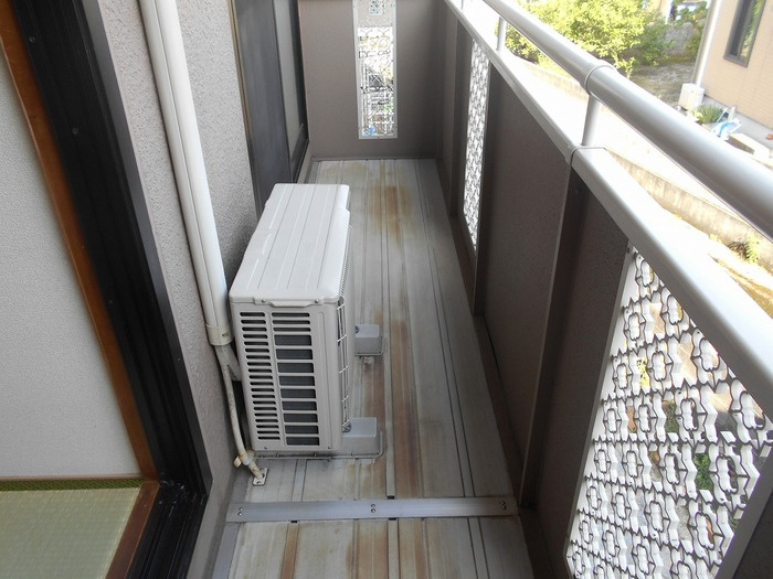 セントラルハイツ今村　A棟のバルコニー