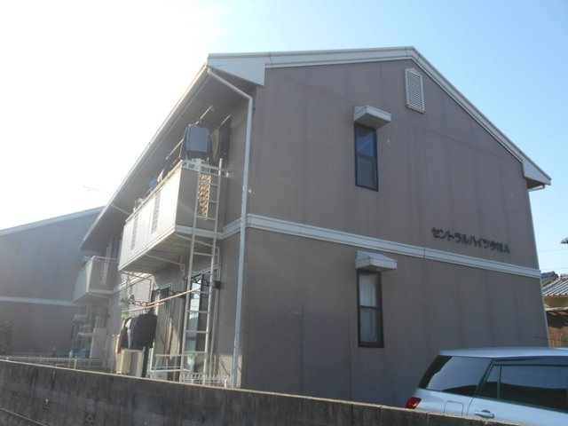 セントラルハイツ今村　A棟の外観