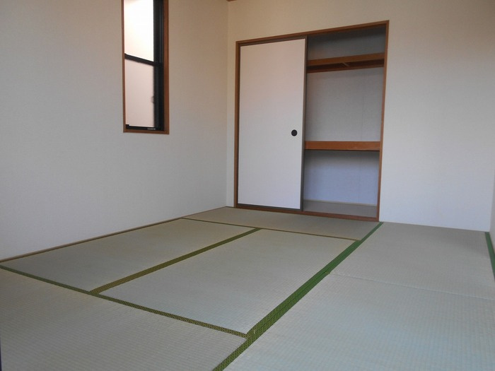 セントラルハイツ今村　A棟の和室