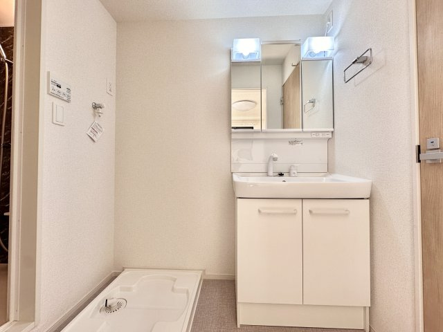 アネモスヒルズ姫路早瀬Ⅰの洗面所