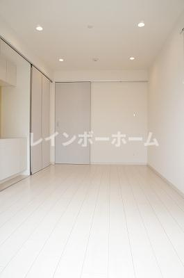 仲介手数料（賃料の1.10ヵ月）の50％OFF対象物件！の居間・リビング|ゆったり過ごせるリビングです
