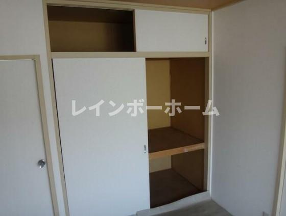 ジュネス松戸の収納|小物を収納するのに便利です