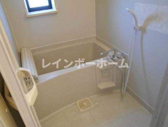 ジュネス松戸の浴室|コンパクトで使いやすいお風呂です