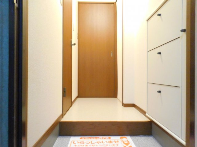 オークウッズ高槻の玄関