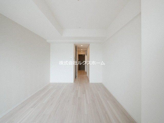 ファーストフィオーレ吹田ブランシェの居間・リビング|使いやすいリビングです