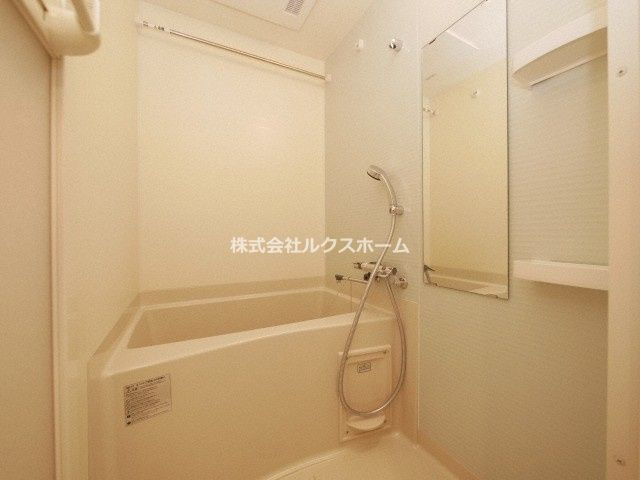 ファーストフィオーレ吹田ブランシェの浴室|お風呂で日々の疲れを落としましょう