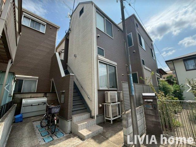 川崎市高津区諏訪２丁目のアパート