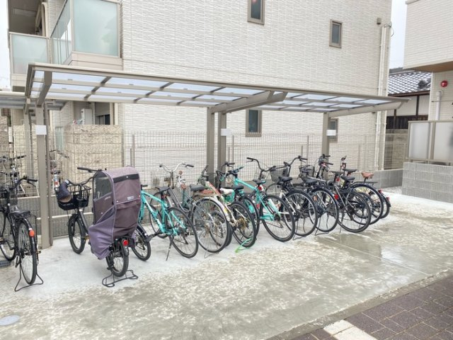 D-room Novalisの駐車場