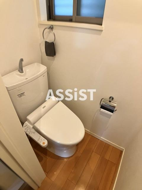 ROOMSのトイレ