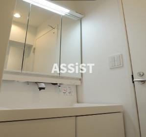 ROOMSの独立洗面台
