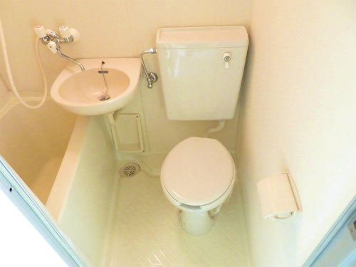 海老名市東柏ケ谷２丁目のアパートのトイレ