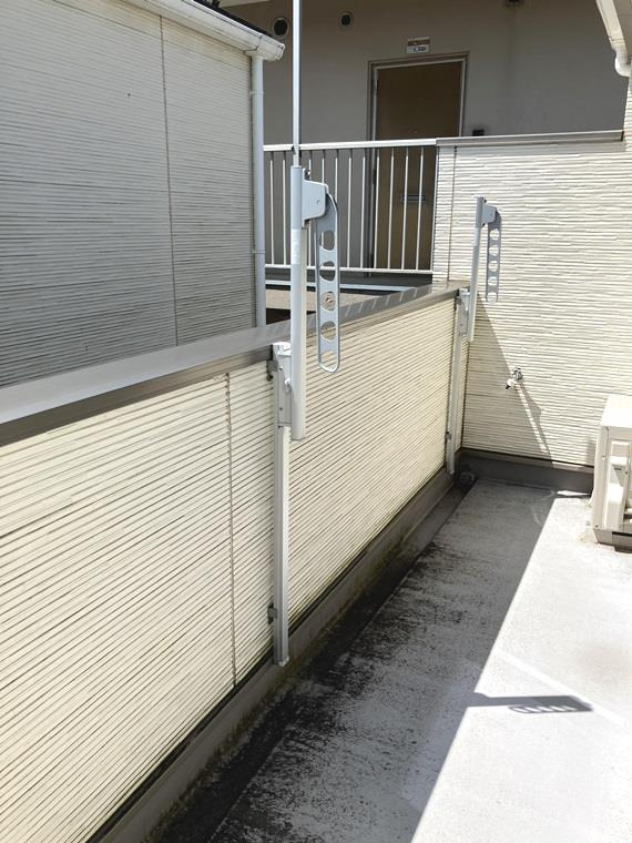 溝沼戸建のバルコニー