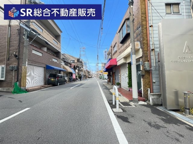 小若江2丁目中古戸建の玄関|貴重な時間の中で、ご希望の情報をご案内致します！
お客様のご都合に合わせて「知りたい情報だけ」という短時間のご案内も可能です！