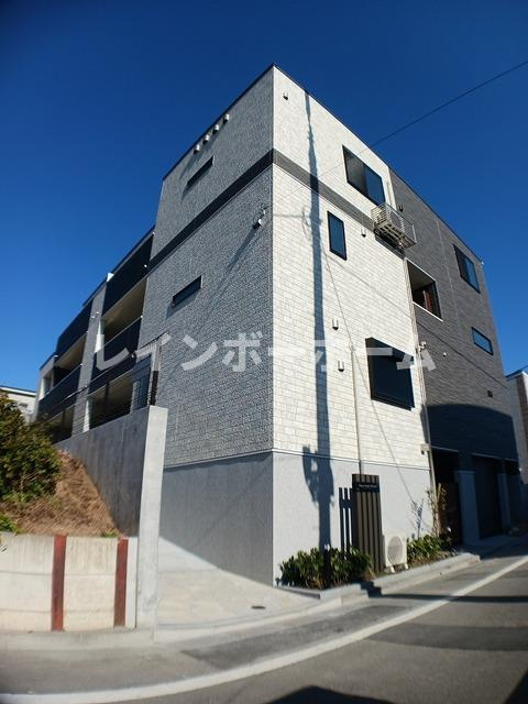 フォーリーフ　クローバーの外観