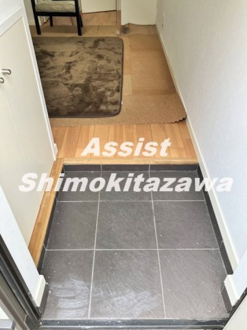 ROOMSの内装