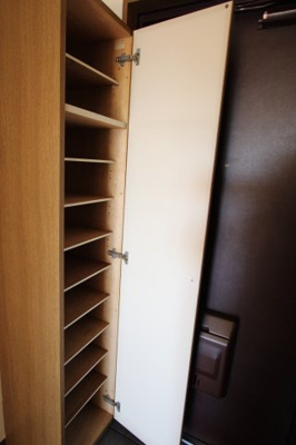 【収納】 | パストラーレ梶ケ谷 | ※同建物ほかのお部屋の写真です。