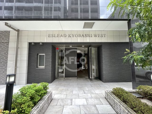 エスリード京橋WESTのエントランス|エスリード京橋WEST　エントランス