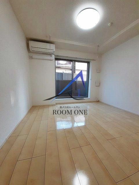 ヴァンソレイユの居間・リビング|洋室のお部屋です。