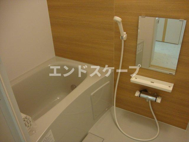 コーラルの浴室|ユニットバス
高崎、前橋のお部屋探しはエンドスケープまで！お客様の理想お聞かせ下さい♪