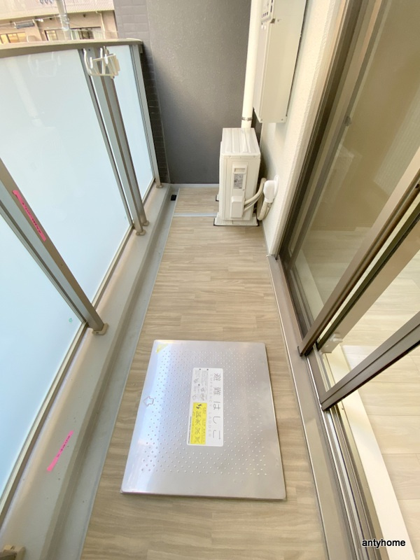 City Lux Namba South　仲介手数料無料のバルコニー