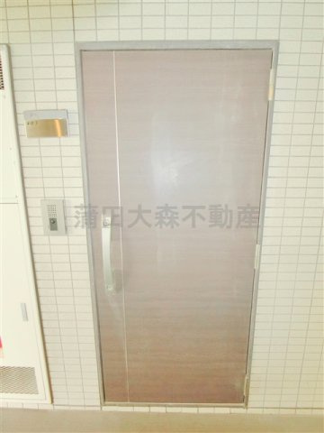 XEBEC蒲田Station-exz.の玄関