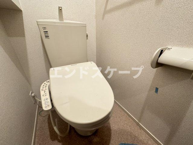 アザレア　Ⅱのトイレ|高崎、前橋のお部屋探しはエンドスケープまで！お客様の理想お聞かせ下さい♪