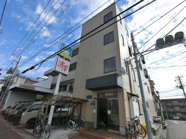 トモエビルの外観