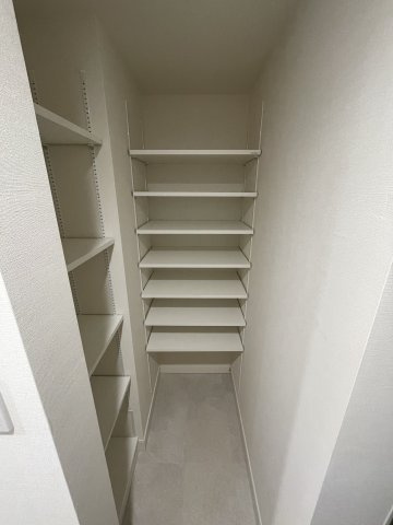 アーバンパーク登戸の収納